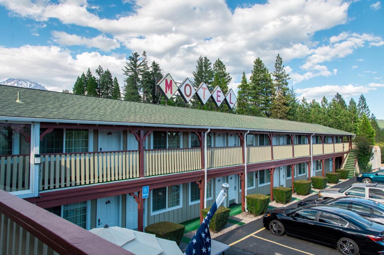 Swiss Holiday Lodge Маунт-Шаста Екстер'єр фото